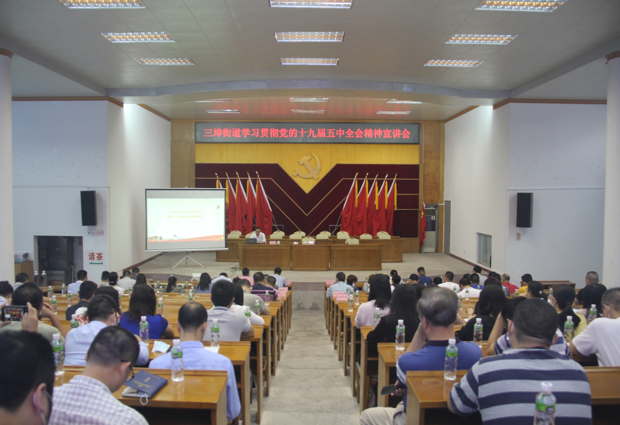 微信图片_202011201040371.jpg