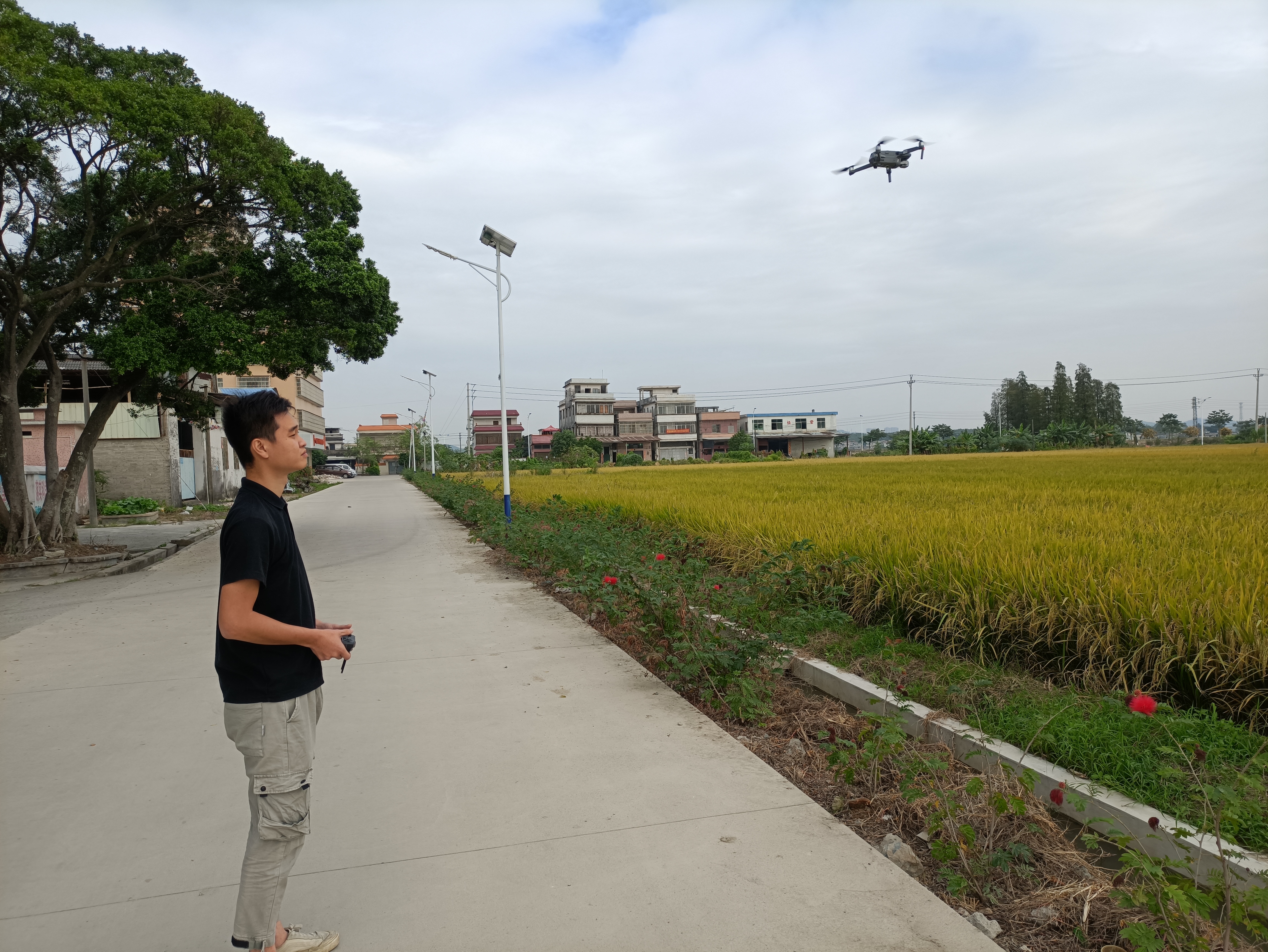 长沙街道采取“人防+技防”的方式，让巡查无死角、无盲点.jpg