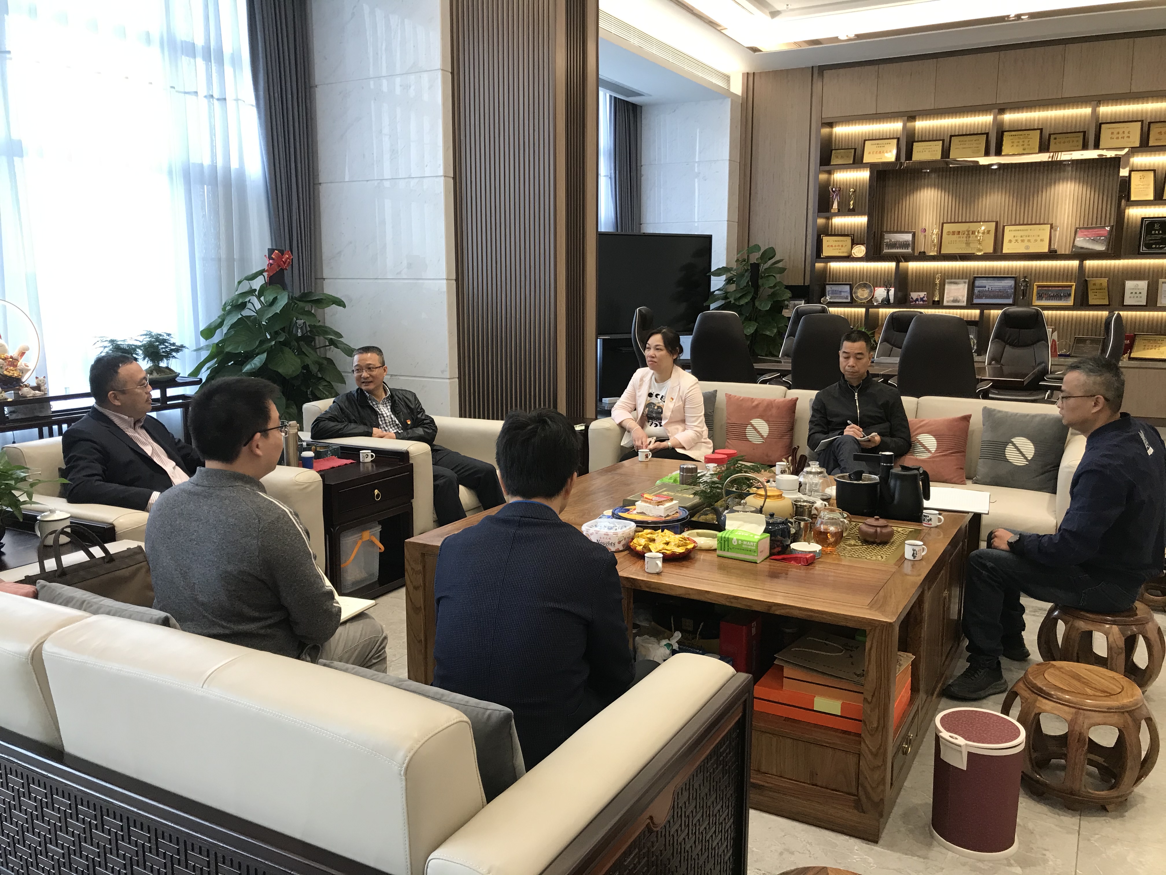 走访聚源公司.jpg