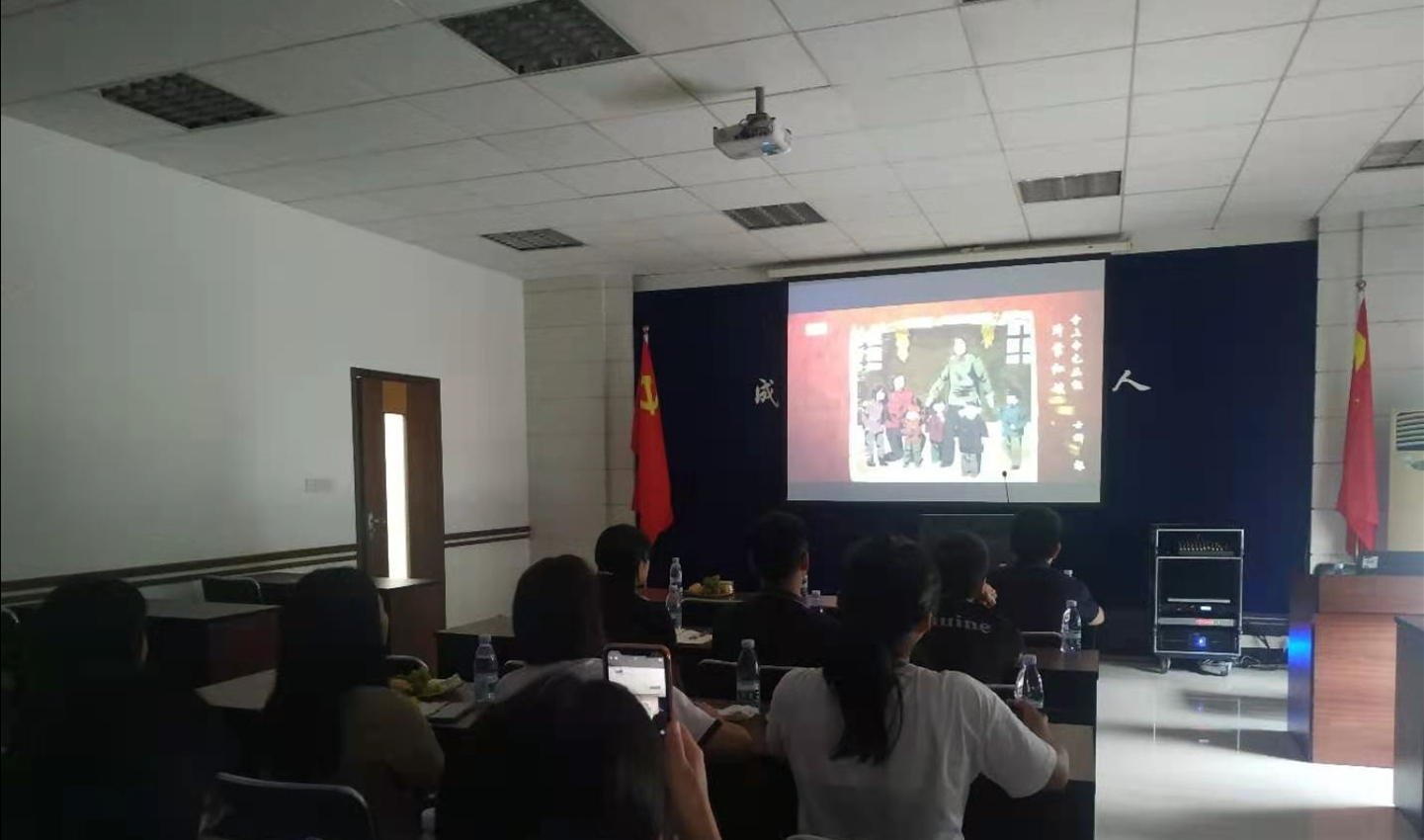 观看微视频.jpg