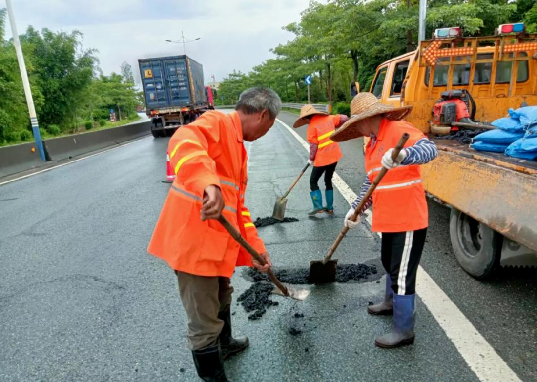 亚星
公路事务中心_副本.png 图片