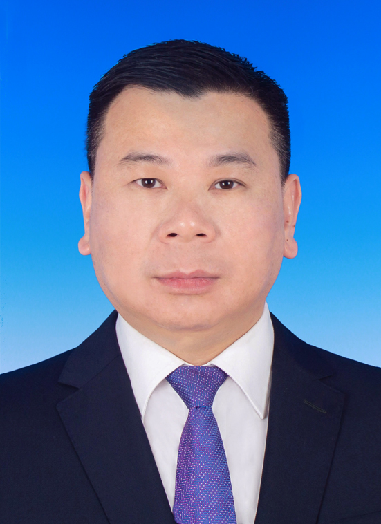 01.龙胜镇府+关健强.jpg