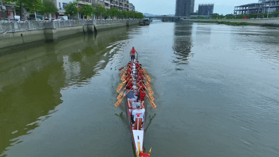 赛龙舟无字幕[00-04-43--00-04-45].gif