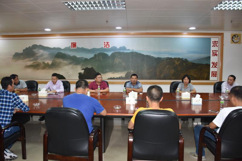 微信图片_20181111205633.jpg 微信图片_20181111205633.jpg