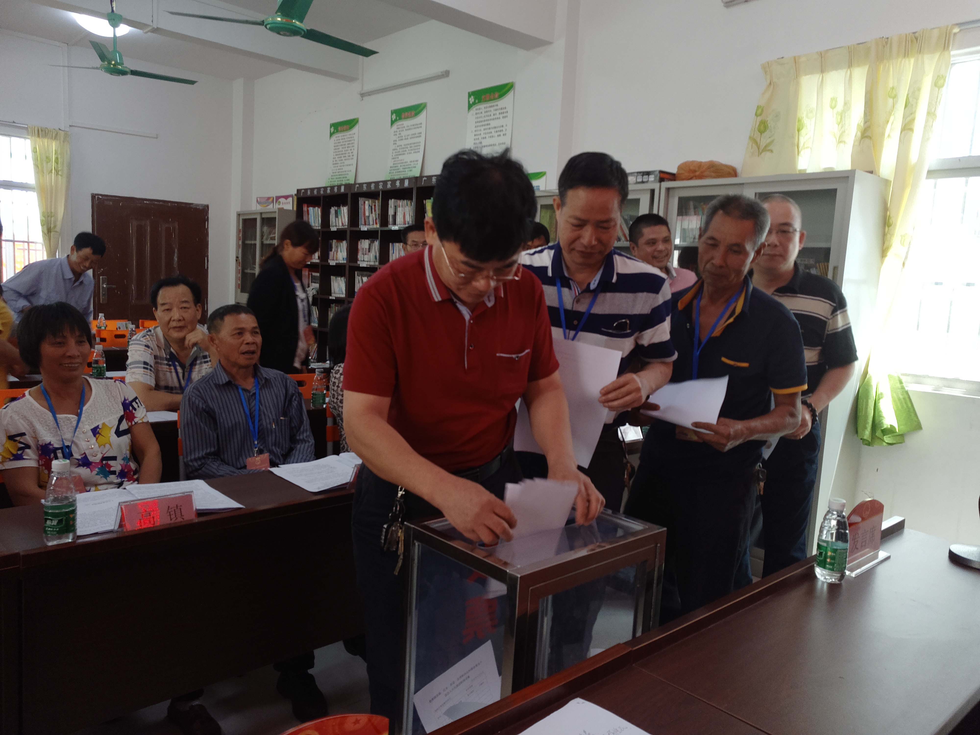 投票.jpg 投票.jpg