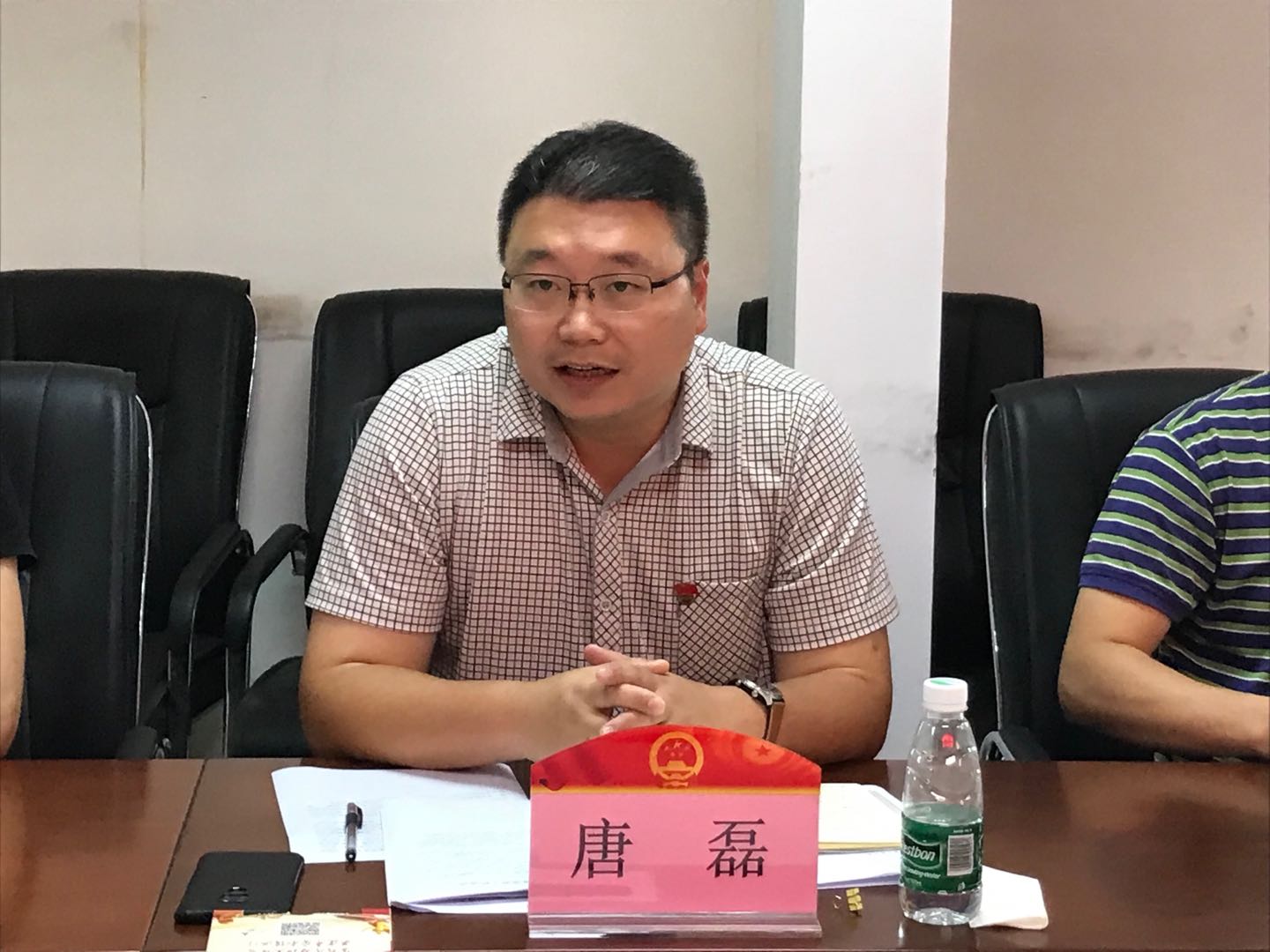 镇长唐磊作讲话.jpg 镇长唐磊作讲话.jpg