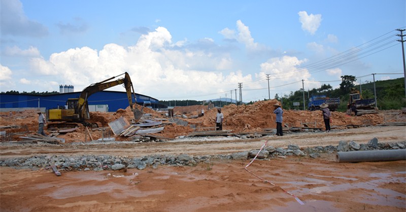 金牛山汽配园施工现场 (2).jpg