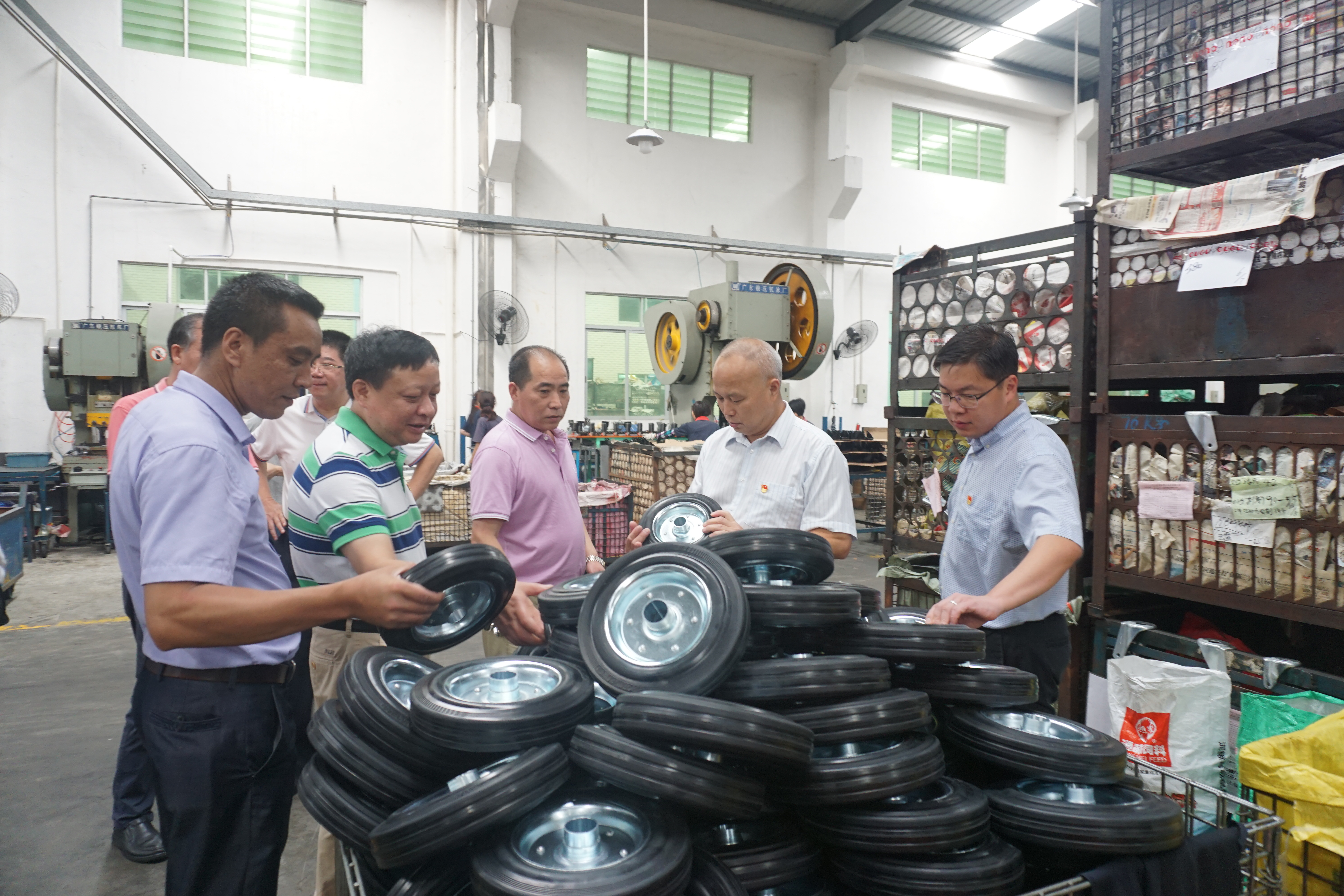 8bc8c19e87de45868acab3f1522879f.jpg 8bc8c19e87de45868acab3f1522879f.jpg